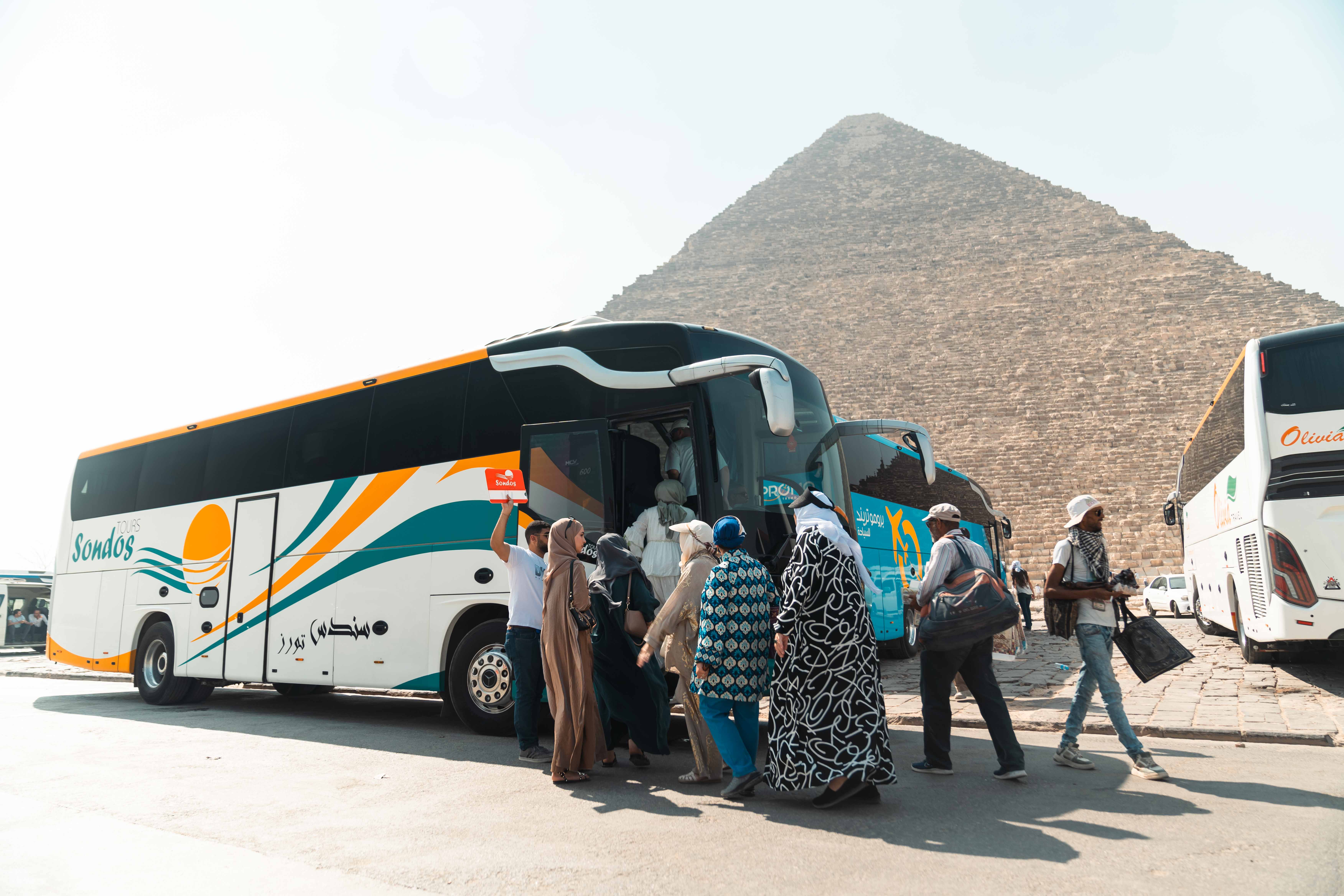 Sondos Tours tour group photo at the Pyramids